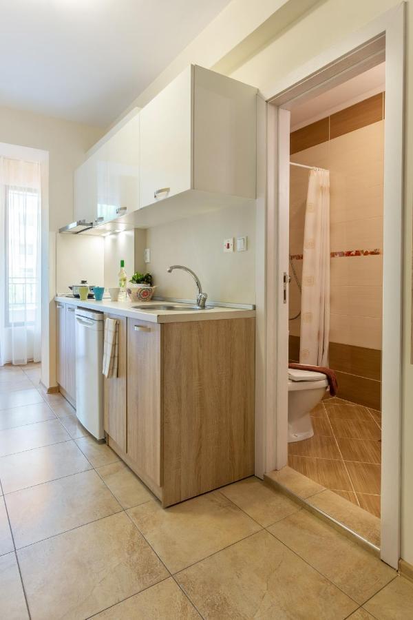 Apartments Flora 1 Бургас Экстерьер фото