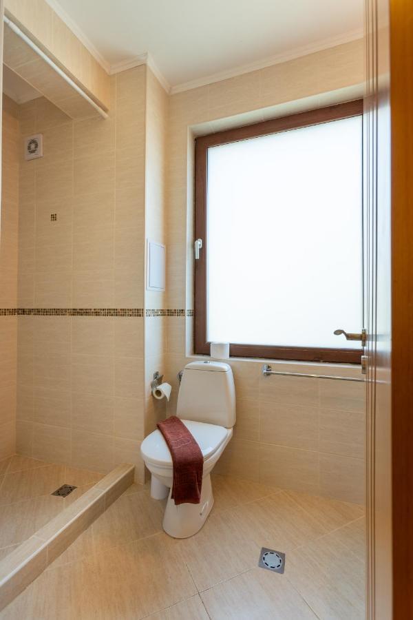 Apartments Flora 1 Бургас Экстерьер фото