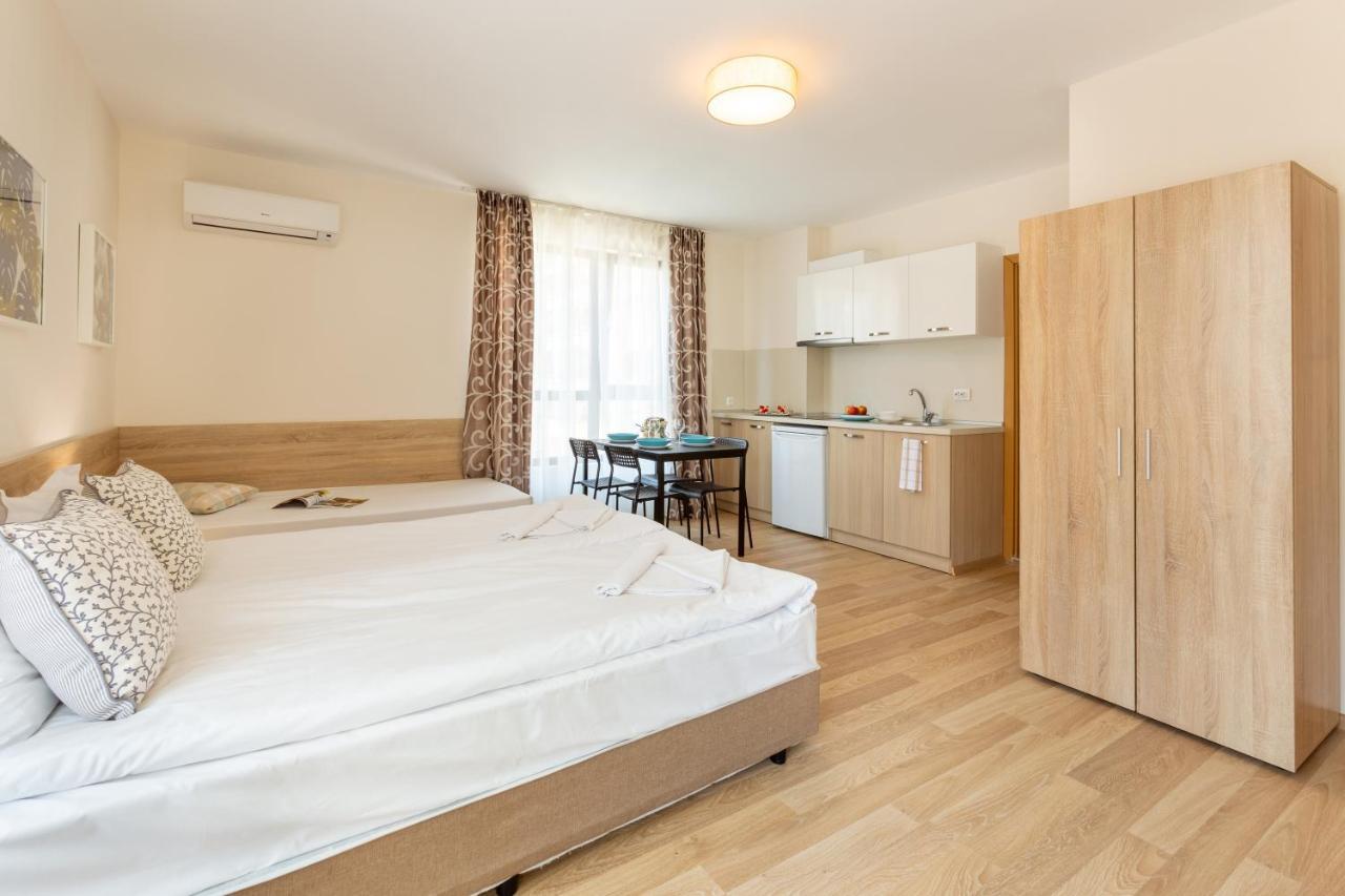 Apartments Flora 1 Бургас Экстерьер фото